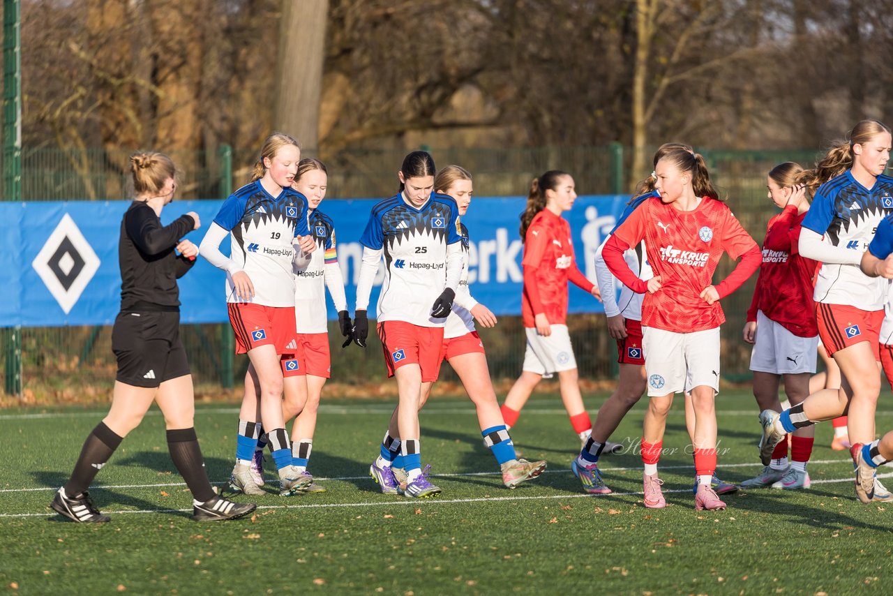 Bild 147 - wBJ Hamburger SV - Holstein Kiel : Ergebnis: 8:0